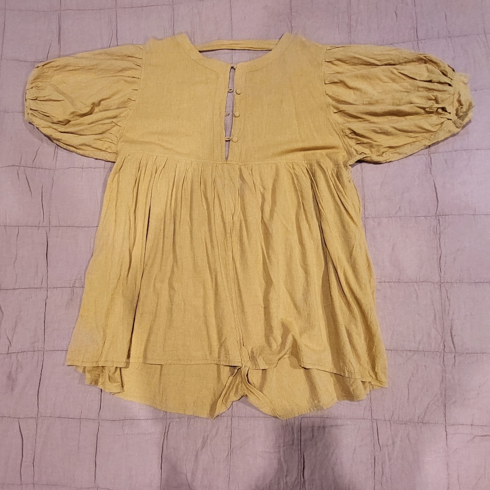 Women's Mustard Puff Sleeve Top